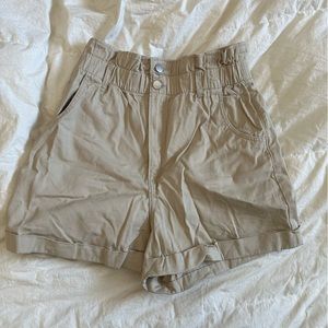 H&M paper bag khaki stretchy waist size 8